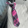 Falda Académica Plaid JK Estilo Japonés Little Rose Perezosa con Corbata de Moño y Cuello de Uniforme Flor