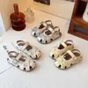 Zapatos de Princesa para Niñas de Verano, Estilo Nuevo, Versión Coreana, Sandalias de Punta Cerrada, Suela Suave, Antideslizantes, Modernos, Versátiles, Huecos, Transpirables, Zapatos Casuales