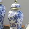 Porcelana Azul y Blanca Casa con Tapa Jarra General Cerámica de Alta Gama Florero Adornos de Entrada Sala de Estar Decoración de Hotel Artesanías Venta al por Mayor