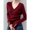 Camiseta básica de punto de alta gama color gris con cuello en V estilo coreano para mujer, nuevo suéter corto ajustado de otoño e invierno para mujeres menudas