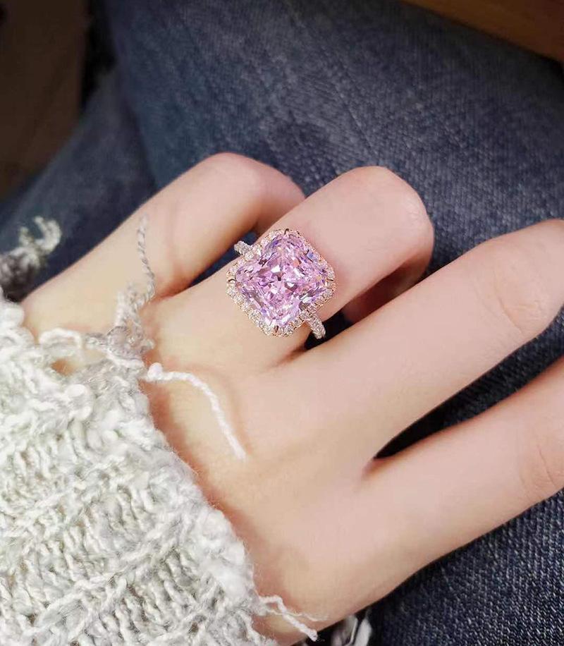 2a47fdabf34e574f0ee803ceec7b6b