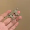 Pendientes de Borla de Metal y Perla Estilo Coreano de Lujo Ligero con Flores Afelpadas, Diamantes Brillantes, Felpa de Copo de Nieve, Pendientes Modernos y Versátiles