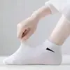 Meias masculinas Welfare preto e branco cinza cor sólida meias curtas masculinas meias de cano baixo meias descartáveis para meninos atacado