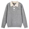 Ropa para Hombre ACU Suéter de Color de Contraste para Hombre 2026 Otoño/Invierno Nuevo Llegada Estilo Decorado con Botones Marca de Moda Top de Punto para Hombre