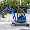 Exportar a Australia: Excavadora pequeña de 2.5 toneladas con control piloto hidráulico, rompedor multifuncional y pinza para troncos