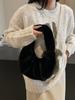Bolso de Felpa para Mujer de Gran Capacidad 2024 Nuevo Otoño e Invierno Combinable Bolso Bandolera de Cadena Bolso de Mano Plisado