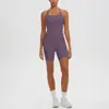 Conjunto de Roupa Esportiva para Mulheres - Sutiã Esportivo Cruzado nas Costas Novo Estilo Nude Europeu e Americano com Shorts de Cintura Alta Levanta Bumbum para Corrida, Fitness, Yoga