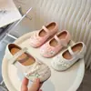 Sapatos Hanfu para Meninas Sapatos Infantis para Combinar com Saia Ma Mian Primavera e Verão Solado Macio Sapatos Estilo Chinês Sapatos Pequenos de Couro Sapatos Infantis Estilo Antigo Sapatos Bordados