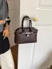 2026 Bolso de Mano Cruzado al Hombro de Textura Simple Casual Versión Coreana, Elegante y Moderno para el Trabajo, Bolso Tipo Concha para Mujer