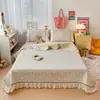 Conjunto de colcha de renda francesa de luxo, quatro peças, design A/B dupla face, colcha acolchoada espessa, fronha e capa de edredom, para cama de casa