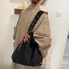 Bolso Tote de Gamuza Vintage para Mujer, Nuevo Modelo Otoño 2026, Gran Capacidad Casual para Viajes y Uso Diario, Bolso de Mano Sencillo