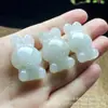 Colgante de Joyería para Orejas de Jade Verde Natural de Tianshan de Xinjiang, Colgante de Jade Lindo con Forma de Gato para Niñas, En Stock