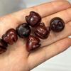 Sândalo Jacarandá Sellwood Escultura Filhote de Cachorro Peixe de Madeira DIY Wen Brincar Contas de Buda Acessórios de Joia Corrente para Celular Pulseira Pingente