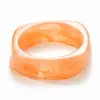 Pulseira de Resina Gradiente TK Europe para Mulheres, Bracelete Curvo, Anel de Melhor Amigo, Joia de Mão da Moda de Alto Padrão, Venda por Atacado