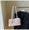 Bolsa de Gran Capacidad para Mujer, Nuevo Estilo Verano 2026, Bolso Simple y Versátil de Hombro y Axila, Estilo Coreano Casual para el Trabajo y los Viajes