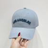 Boné de Baseball Macio Bordado com Letra Estilo Coreano Feminino Primavera e Outono Novo Estilo Street Casual Versátil Protetor Solar Masculino Tendência