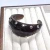 Pulseraancha de Resina con Remaches de Nuevo Estilo Retro Degradado Transfronteriza Brazalete Irregular Estilo Niche de Lujo Ligero Accesorio de Mano