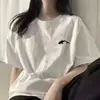 Camiseta de Manga Corta de Seda de Leche para Hombres y Mujeres, Nueva de Verano 2026, Top Holgado de Nicho para Estudiantes con Estampado Versátil