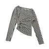 25 Nuevo Top Camiseta de Otoño Sexy con Hombro Caído Descubierto Cintura Fruncida Rayas Ajustadas Estilo Europeo y Americano Sexy