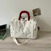 Bolsa de viagem grande e estilosa, com laço, sensação descontraída, moderna e personalizada, adequada para academia, esportes e como bagagem de mão.