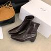 Botines Cortos de Tacón Alto con Punta Cuadrada Estilo Retro para Mujer 2026 Otoño e Invierno Nuevo Estilo de Alta Gama Aspecto Adelgazante y Botas Versátiles Botas Elásticas Ajustadas