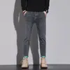 Jeans de Verano para Hombre 2026 Elásticos Ajustados Rectos Cortos de Moda Versátiles Casual Ropa para Hombre