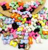 Cuentas de aleación con doble lazo, mariposa, lazo de doble color, accesorios para pulseras y collares hechos a mano.