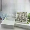 Suministro Caja de Almacenamiento Decoración Diaria para el Hogar Caja de Joyería Madera Hueca Tallada Germanio Facial Blanca