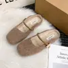 Pantuflas de felpa semiabiertas 2026 de punta cerrada con pelo para mujer, para usar en exteriores, punta cuadrada, estilo francés, nuevas, cálidas, retro, temperamento otoño/invierno