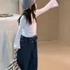 Camiseta de Otoño para Niña 26 Mangas de Campana Grandes Bebé Niña Blanca Elegante Versátil Manga Larga Ropa Exterior Capa Base Moderna