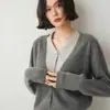 Ele~Cardigã de Tricô de Cashmere para Bebê Estilo Francês para Mulheres, Jaqueta com Decote V de Design Único, Suéter de Duas Peças Color-Blocking de Nicho