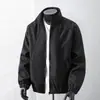 Chaqueta cortavientos casual versátil color negro puro para todas las estaciones, versión coreana moderna para hombre, abrigo/top holgado versátil