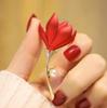 Broche de flor roja ifashion2023 para mujer de alta gama, nuevo estilo Chanel, accesorios de pin de lujo, de alto sentido