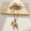 Collar de Cobre con Colgante de Caballo de Gama Alta, Accesorio Versátil de Lujo Ligero de Moda