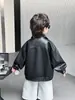 Chaqueta de Cuero Resistente para Niños de Primavera y Otoño, Estilo Coreano, Chaqueta Casual Elegante y Genial para Niños, Ropa Exterior de Moda para Niños Pequeños