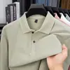 Camisa polo masculina de algodão puro com mangas compridas e gola de lapela, adequada para primavera e outono, cor sólida casual, estilo de negócios leve, versátil, respirável e de corte solto