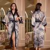 Pijama Femenino Transfronterizo Wenhua Primavera y Otoño Nuevo Estilo Manga Tres Cuartos Satín Talla Grande Bata de Noche Ropa de Casa de Manga Larga para Mujer Wp3430