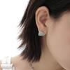 Pendientes de botón encantadores de cristal verde claro cosido diseño de nicho femenino estilo frío pendientes de aguja de plata 925 pendientes combinables