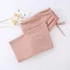 Venta al por mayor Envío directo Primavera Verano Algodón Lino Ropa de casa para mujer Cintura elástica Pierna ancha Pantalones cortos Casual Cómodo Pijama para el hogar