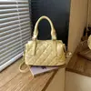 2026 Nuevo Bolso Boston Estrella de Pedrería Moda Femenina Bolso Almohada Acolchado de Diamantes Sensación de Alta Gama Bolso de Mano Cruzado de un Solo Hombro