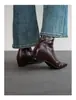 Botas de tornozelo elegantes, que aumentam a altura, com bico fino para mulheres, novo estilo outono/inverno, design retrô britânico, com zíper traseiro, couro macio, elástico e efeito emagrecedor