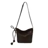 Bolso de Hombro Grande Casual Simple para Mujer 2026 Nuevo Retro Ligero de un Solo Hombro para Viajar Versátil Bolso Cubo