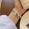 Elegante Pulsera con Colgante Redondo de Tres Capas para Mujer, Moda de Nicho, Nueva Pulsera de Letras Moderna y Versátil