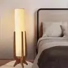 Lámpara de mesa vintage estilo francés, sala de estar inspirada en Wabi-sabi, lámpara de tela retro de diseñador, iluminación para estudio de madera maciza