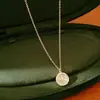 Collar Redondo con Forma de Estrella de Resina con Circonita Galvanizado en Oro Real de 14K, Cadena para Clavícula de Lujo Sencillo de Nicho de Gama Alta, Accesorio Sencillo para el Cuello