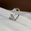 Anillo de Lazo de Diamante Completo Estilo Coreano Más Vendido Chapado en Cobre Dorado Micro Zirconia Lujo Ligero Elegante Gama Alta Anillo Abierto para Mujeres