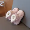 Zapatos para Caminar de Bebé Modelo Invierno 2026 Zapatos Cálidos para Niños y Niñas Moda Impermeables Engrosados de Algodón con Dibujos Animados