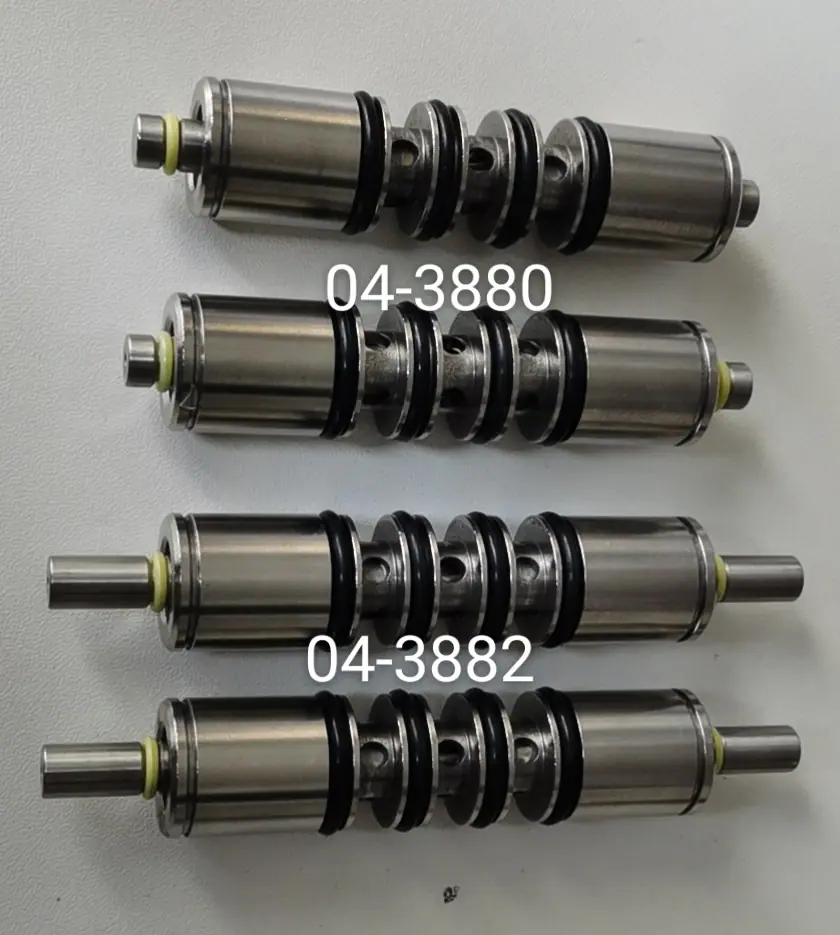 04-3880 04-3882.jpg