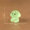 Figuritas de cachorros en miniatura, adorables y que brillan en la oscuridad - perfectas para decoraciones DIY de casas de muñecas y como pequeños adornos de escritorio