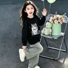 Ropa para Niñas Otoño/Invierno Felpa Plus Nuevo Estilo 2026 Modelo de Otoño Estudiante Oso Lindo Estampado Ropa Infantil Sudadera Niños Medianos y Grandes Top Tendencia